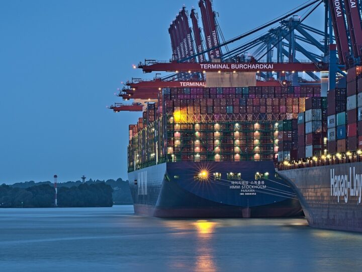 Plataforma amplia acesso a dados globais de crédito