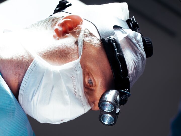 Ex-jogador Vanderlei Alves será operado em Florianópolis