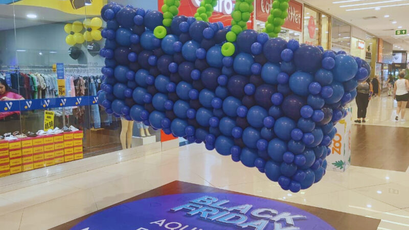 Grandes descontos e prêmios instantâneos agitam Black Friday do Ventura Shopping