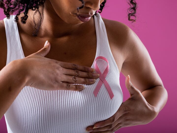 Cada vez mais cedo: cresce número de jovens com câncer de mama no Brasil