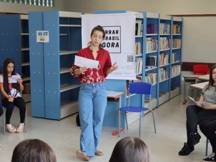 Projeto de incentivo à leitura atende mais de 5 mil pessoas em 10 municípios paranaenses