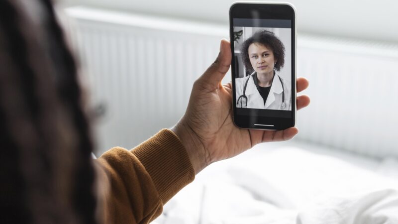 Zumbi dos Palmares firma parceria com a Galileu e leva IA à saúde dos alunos