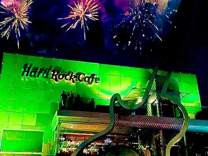 Réveillon do Hard Rock Cafe Curitiba terá show de fogos e sorteio especial