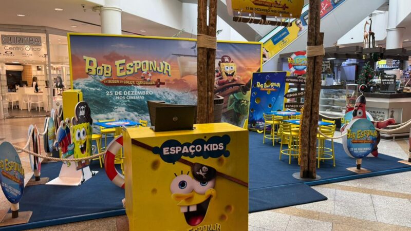 Arena temática do novo filme do Bob Esponja é a atraçao de férias 