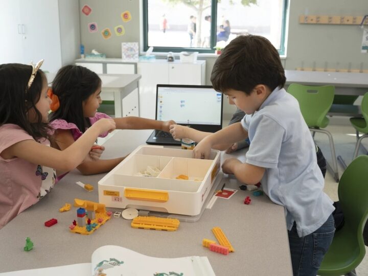 LEGO® Education amplia ensino de computação e IA nas escolas