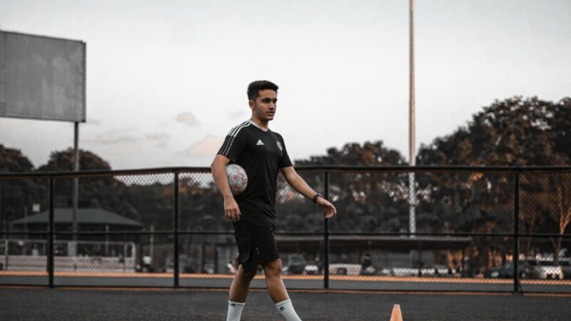 Treinador esportivo destaca importância do cuidado emocional