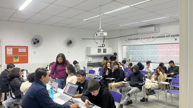 GERAR abre 200 vagas em curso de Alimentação e Telemarketing para jovens de 18 a 22 anos