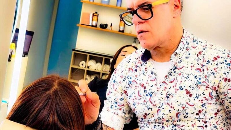 Maquiagem profissional une técnica, identidade e emoção