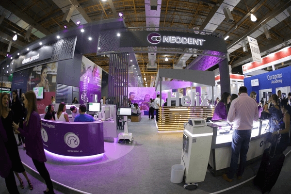 Neodent marca grande retorno ao CIOSP com experiências imersivas, pré-lançamento tecnológico, parcerias inéditas e programação científica completa