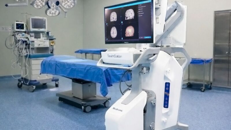 Amigos do HC doam novo sistema de neuronavegação para o Hospital de Clínicas