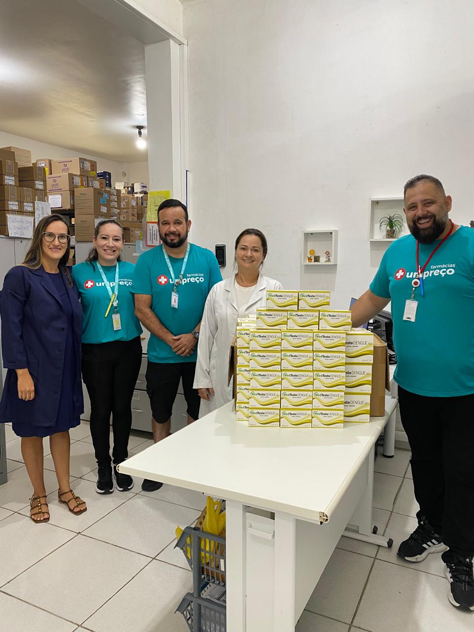 Unipreço doa 1.800 autotestes de dengue para Guaratuba