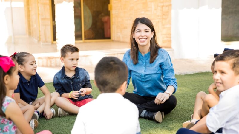 Retorno às aulas exige preparo no acolhimento de alunos