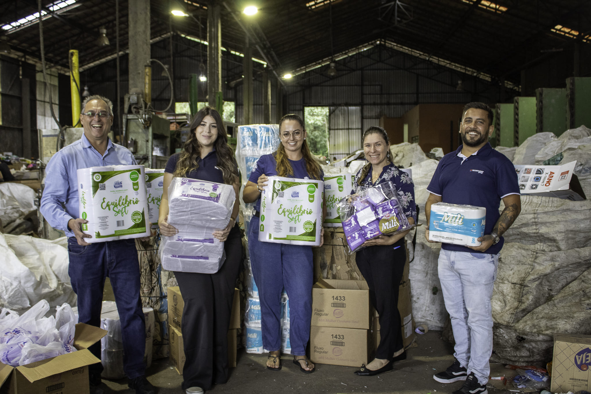 Grupo Technocoat participa de entrega de produtos de higiene a associações de catadores na Grande Curitiba