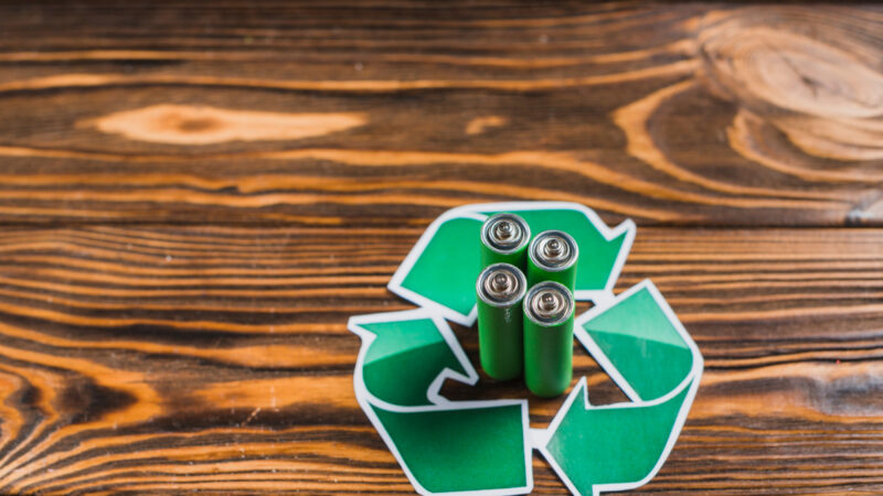 Projeto leva coleta de lixo eletrônico aos bairros