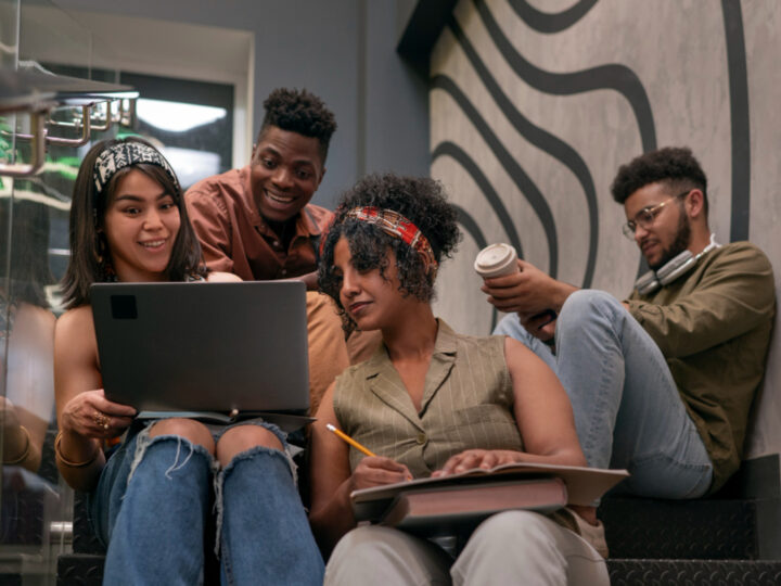 Rede Formação Digital abre vagas com bolsa em São Paulo