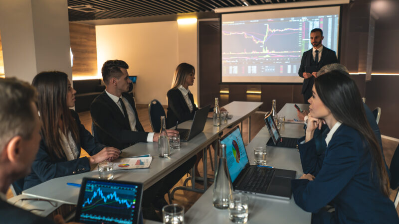 O ano finalmente começou para os negócios: turismo corporativo em Curitiba inicia retomada após Carnaval