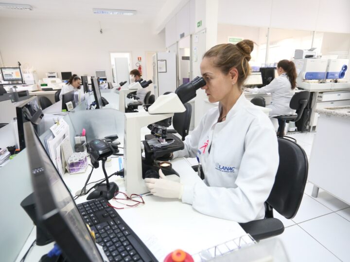 Março amarelo: exames laboratoriais são aliados no diagnóstico precoce de endometriose, SOP e desequilíbrios hormonais