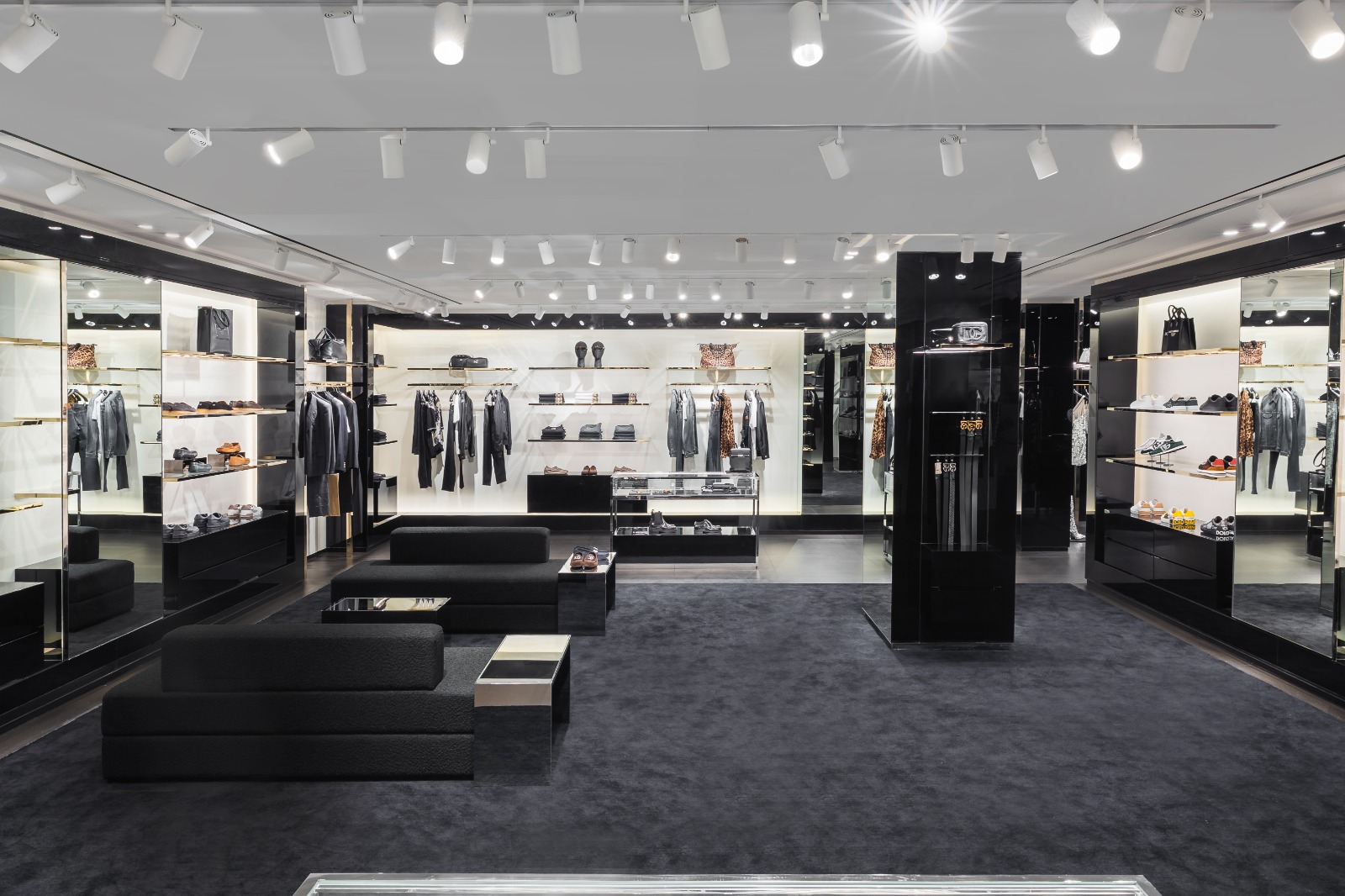 Dolce&Gabbana inaugura nova e mais completa loja em Curitiba no Pátio Batel