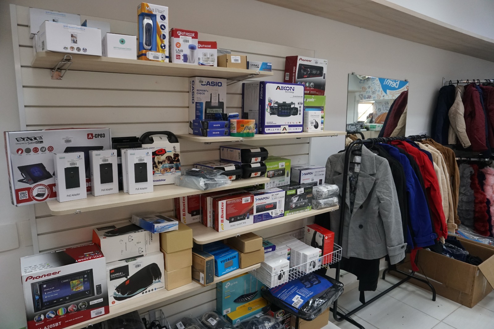 Amigos do HC realizam primeiro bazar de 2026 com produtos doados pela Receita Federal