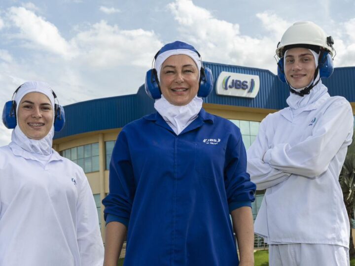 Da educação básica à formação continuada, JBS investe em trilha completa de desenvolvimento de lideranças