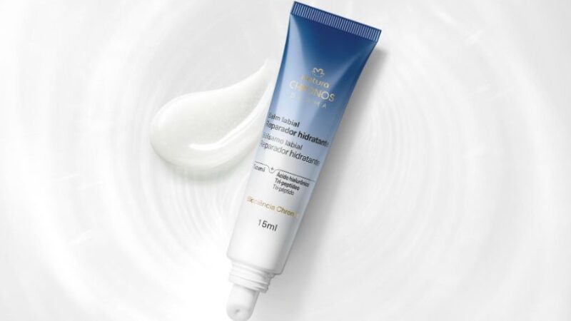 Natura Chronos Derma lança balm labial reparador com hidratação imediata 