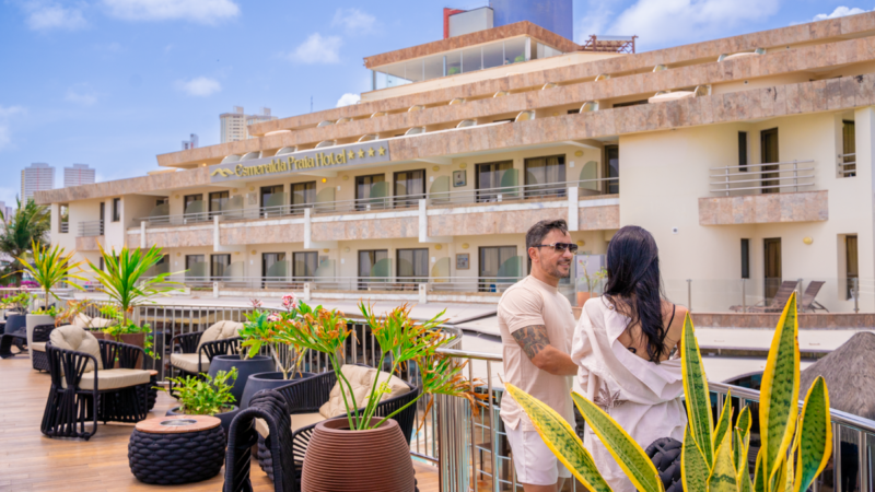 Hotel em Natal lança curso gratuito de garçom com premiações