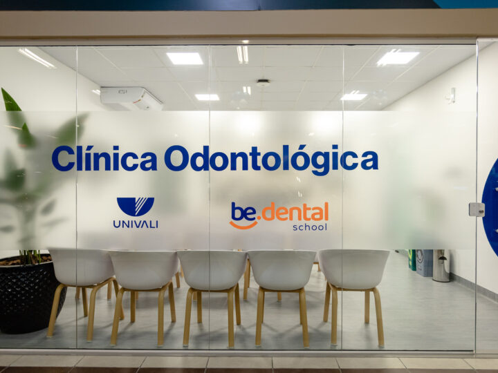 Clínica-escola em São José oferece dentista a custo reduzido