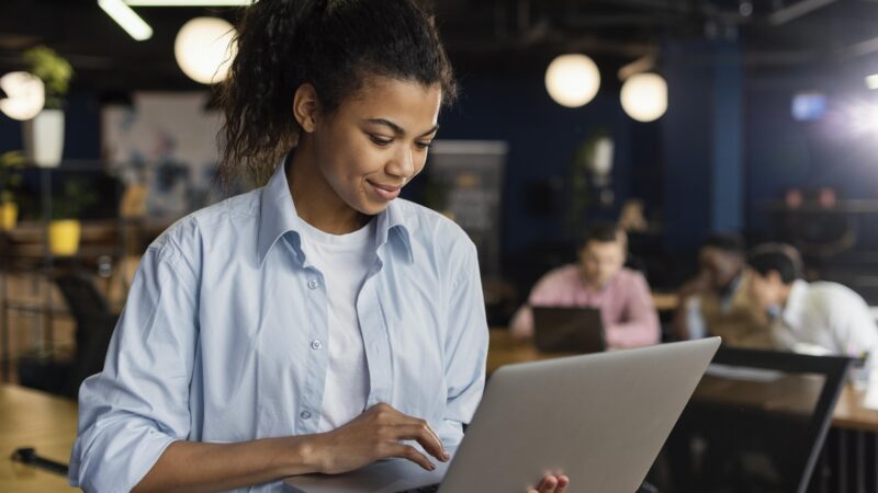 IA generativa vai automatizar 30% do trabalho até 2030