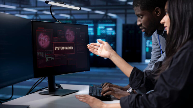 Ataques à cadeia de suprimentos digital dobram em 2025