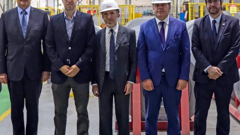 Embaixador da Argentina visita fábrica da Barbieri no Paraná