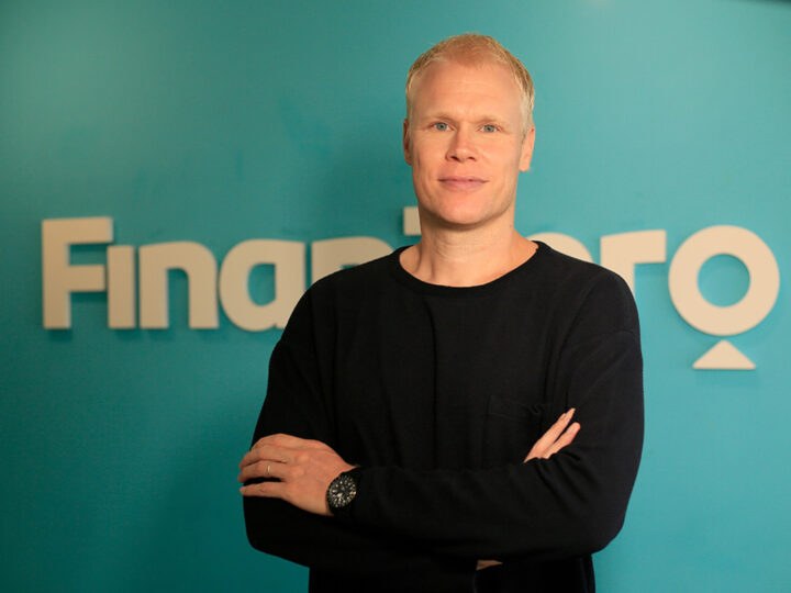 Clar adquire Lendo e expande plataforma global de crédito