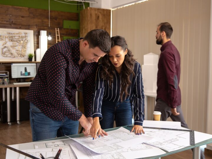 Hoff fortalece conexão com especificadores