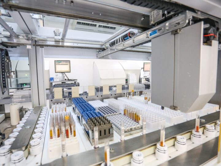 Exames de sangue podem indicar risco de câncer antes dos sintomas