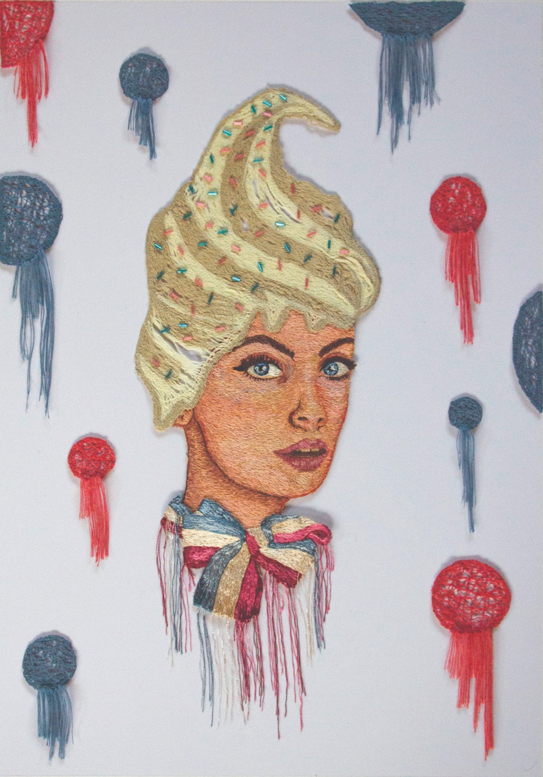 Artestil Batel abre exposição “Triverso”