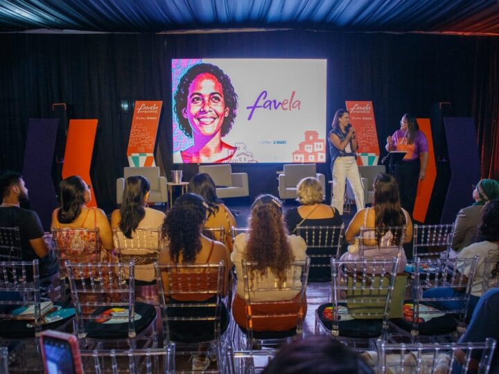 FavEla empoder@ abre inscrições para mulheres de Manaus