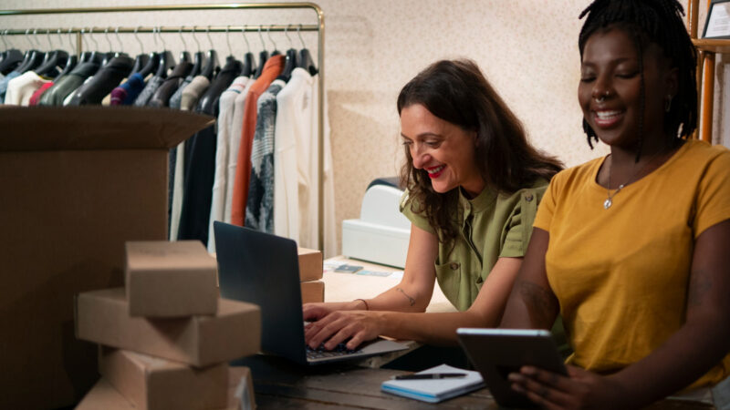 Fornecedores locais fortalecem revenda online no Brasil