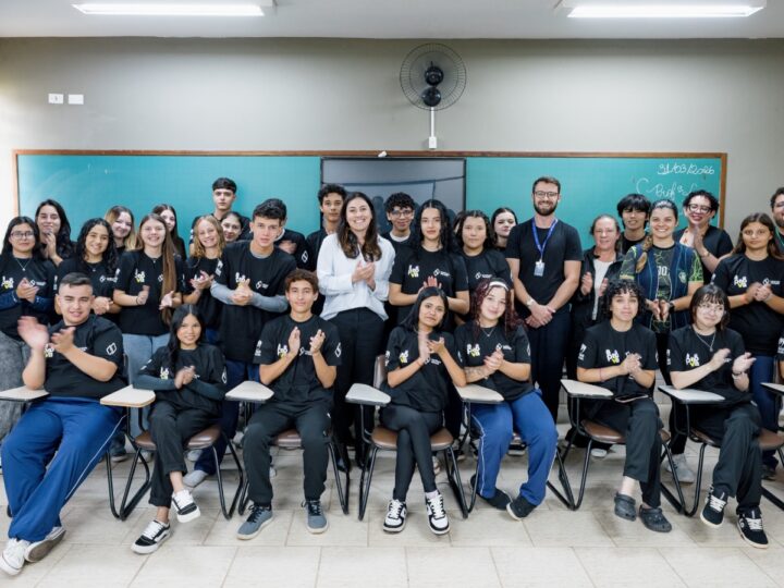 Instituto Renault amplia atuação em inclusão social com apoio a cursinho pré-vestibular para jovens da rede pública