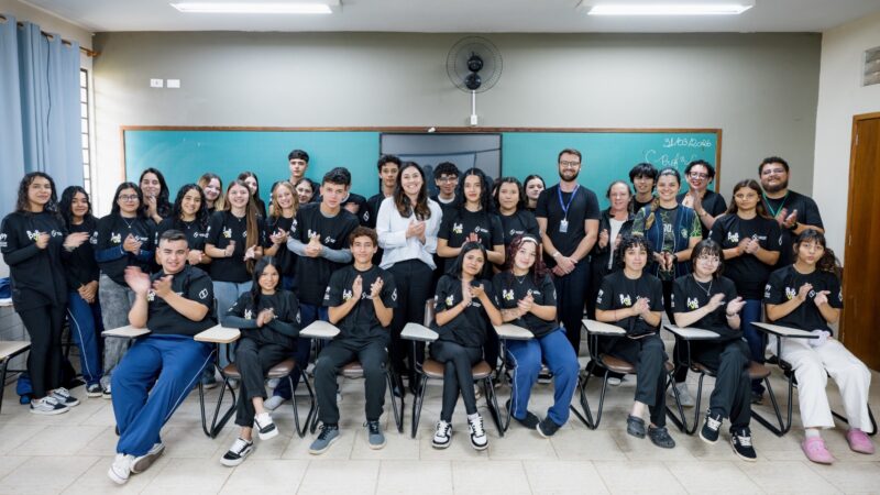 Instituto Renault amplia atuação em inclusão social com apoio a cursinho pré-vestibular para jovens da rede pública