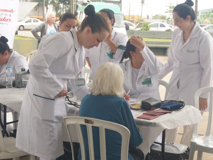 Praça Rui Barbosa recebe Circuito de Saúde nos Bairros com atendimentos e orientações gratuitas