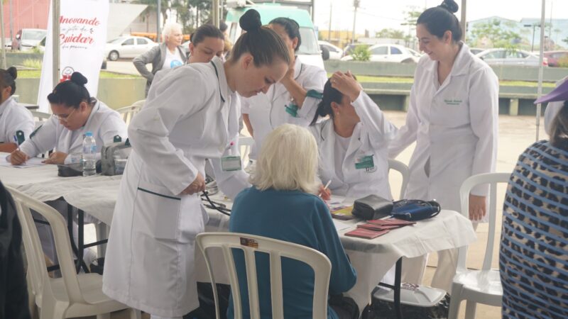 Praça Rui Barbosa recebe Circuito de Saúde nos Bairros com atendimentos e orientações gratuitas