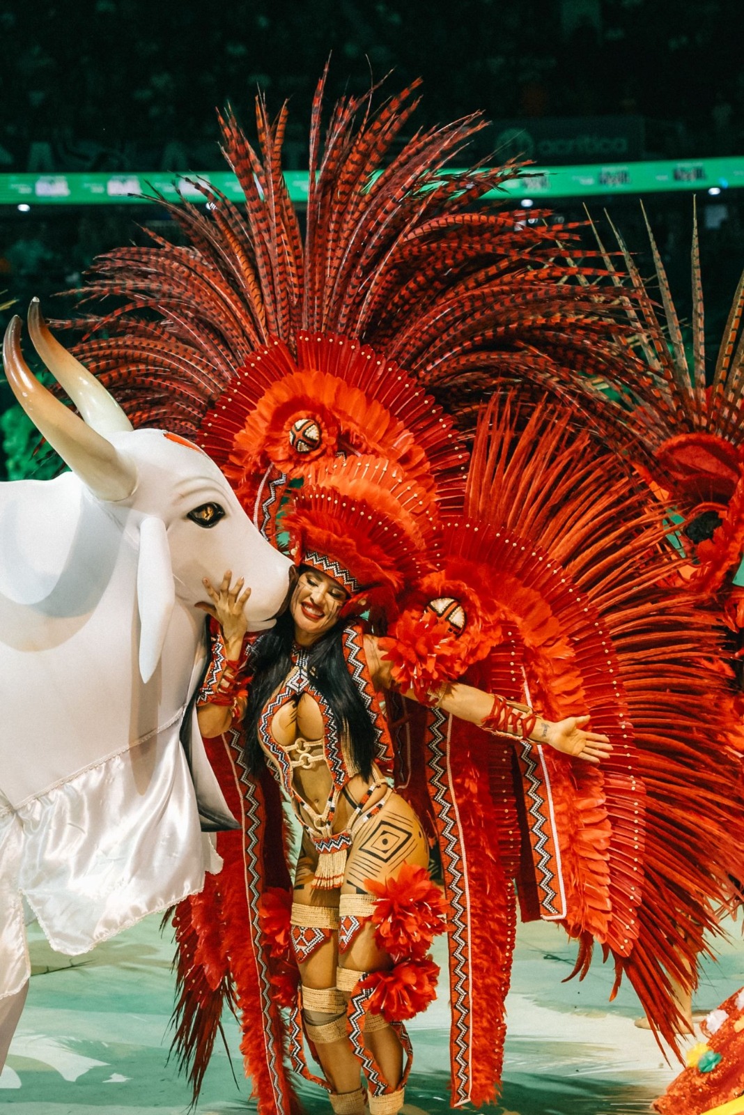 Isabelle Nogueira e Marciele Albuquerque seguem parceria com a Natura para o Festival de Parintins em 2026