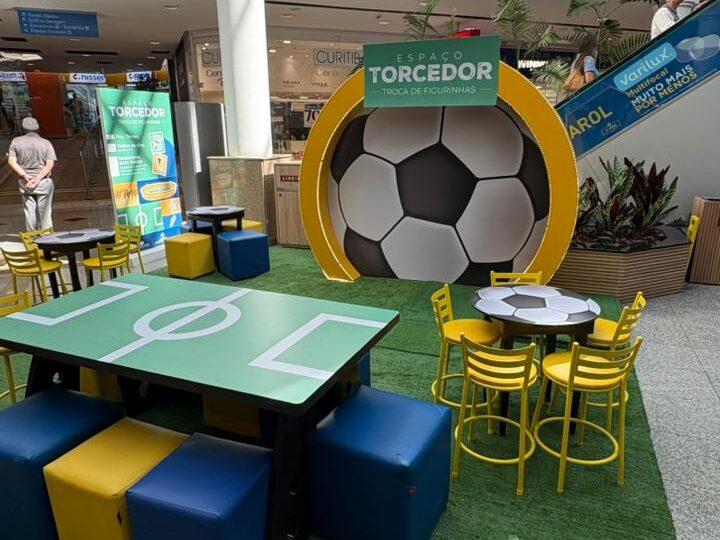Shopping Jardim das Américas entra no clima do mundial com Espaço Torcedor para troca de figurinhas