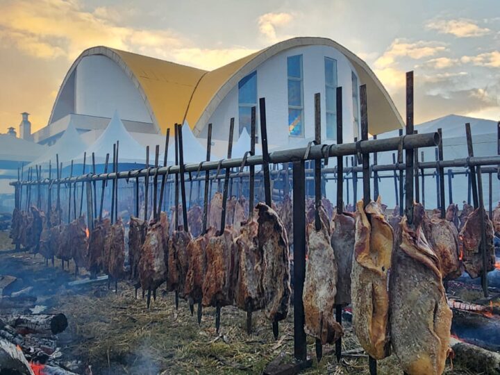 Tradicional Festa da Padroeira de Pinhais acontece no próximo domingo, 10 de maio