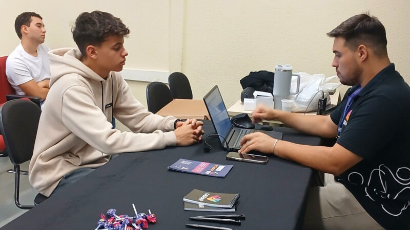 Oportunidades em Cascavel: Mega Feira da GERAR oferece mais de 250  vagas  de aprendiz, estágio e CLT