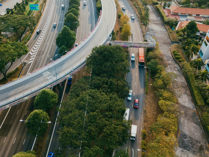 Ineficiência logística amplia emissões no transporte