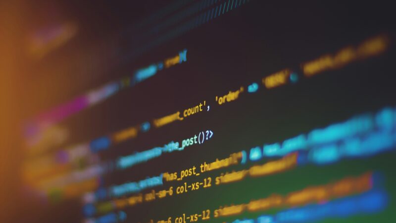 Sophos destaca IA e prevenção no Partner Experience 2026