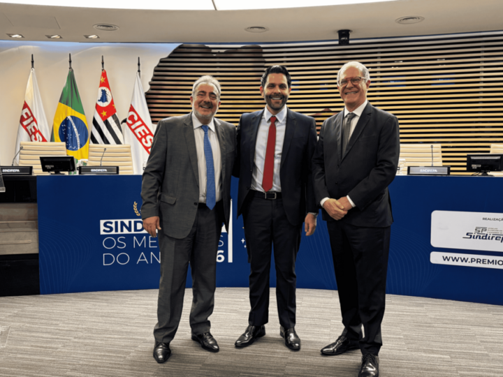 Diogo Ferraz participa do Prêmio Sindirepa-SP