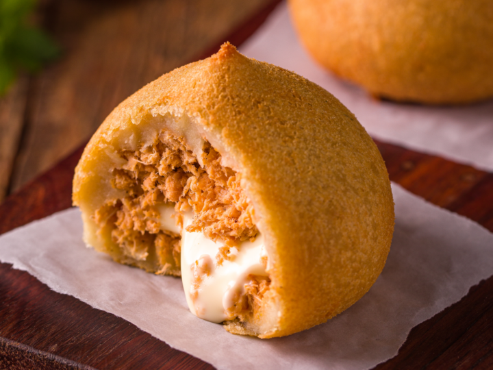 Coxinha dos Postos Pelanda avança para a final do Prêmio Bom Gourmet 2026 e busca o heptacampeonato