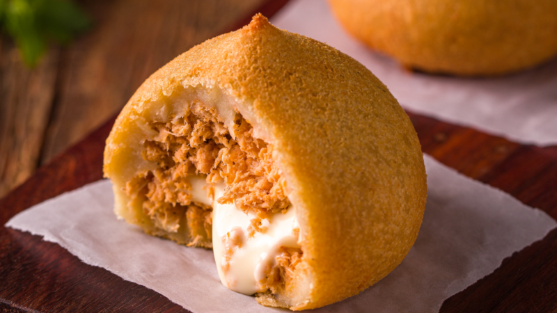 Coxinha dos Postos Pelanda avança para a final do Prêmio Bom Gourmet 2026 e busca o heptacampeonato