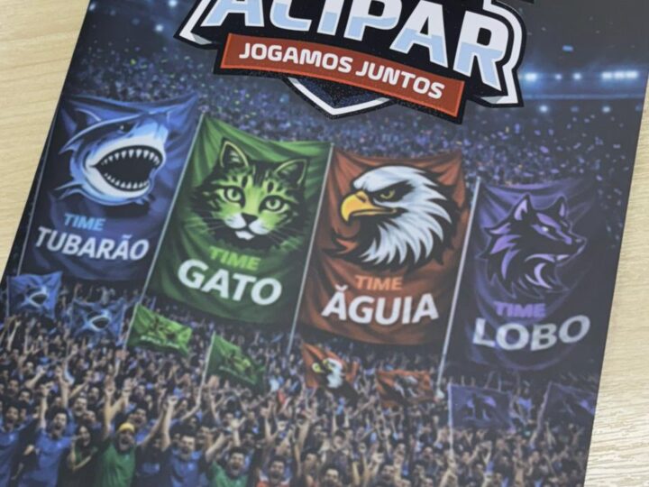 Álbum de figurinhas vira estratégia de cultura organizacional em empresa do Paraná